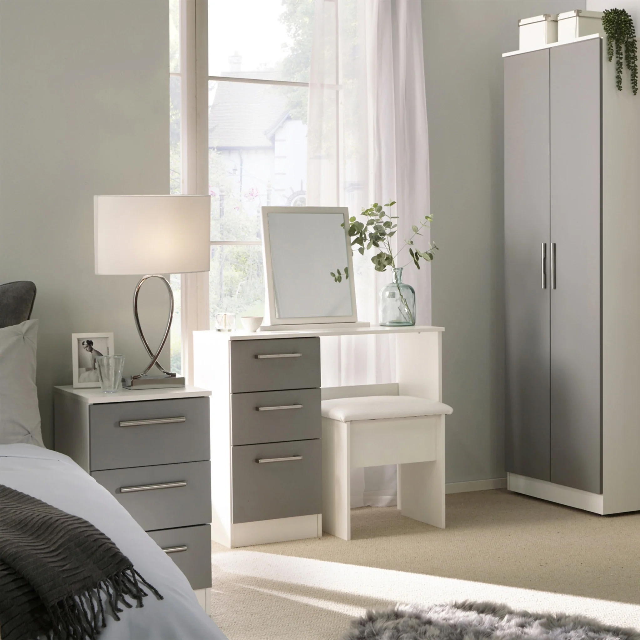 Blakely Grey and White 2 Door Wardrobe - Image 5