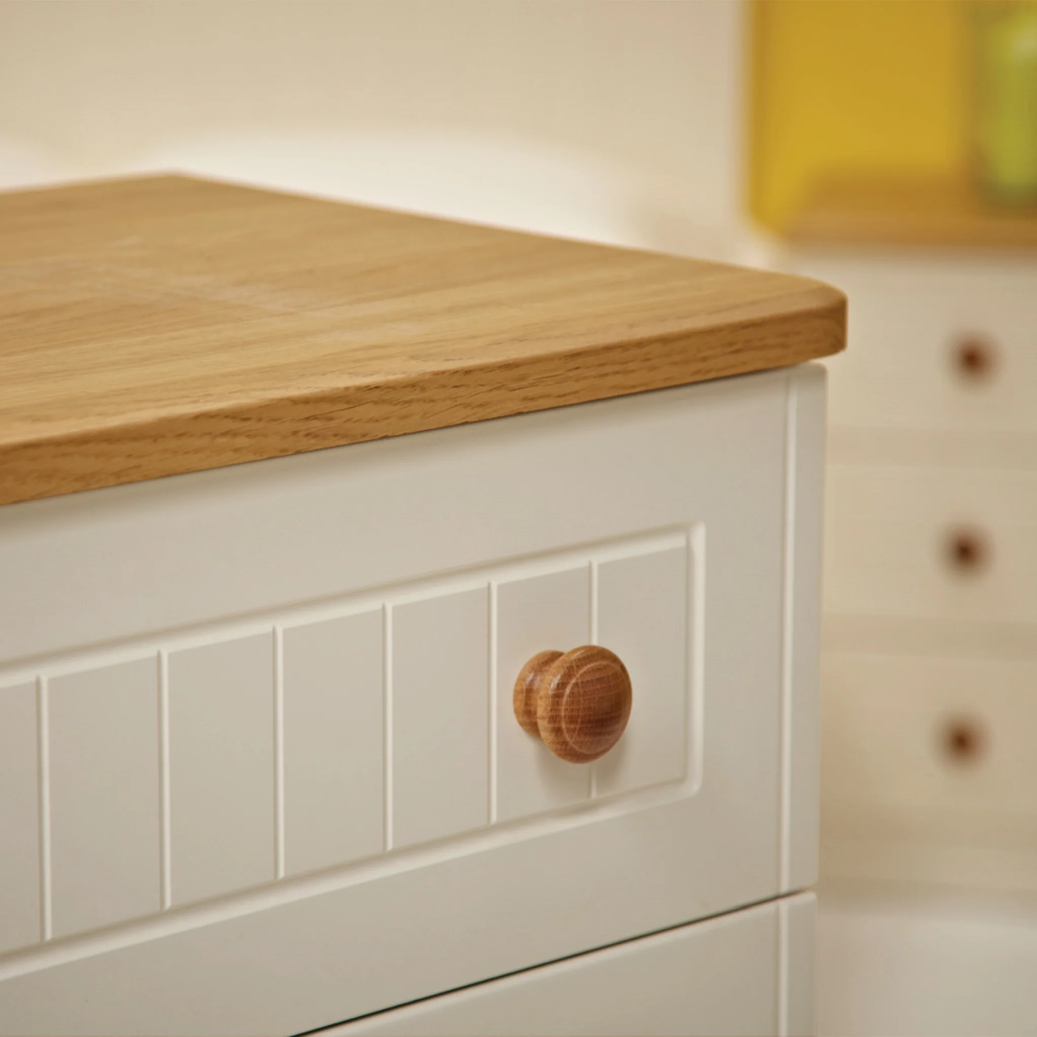 Brixham Cream 4 Piece Bedroom Set - Image 4