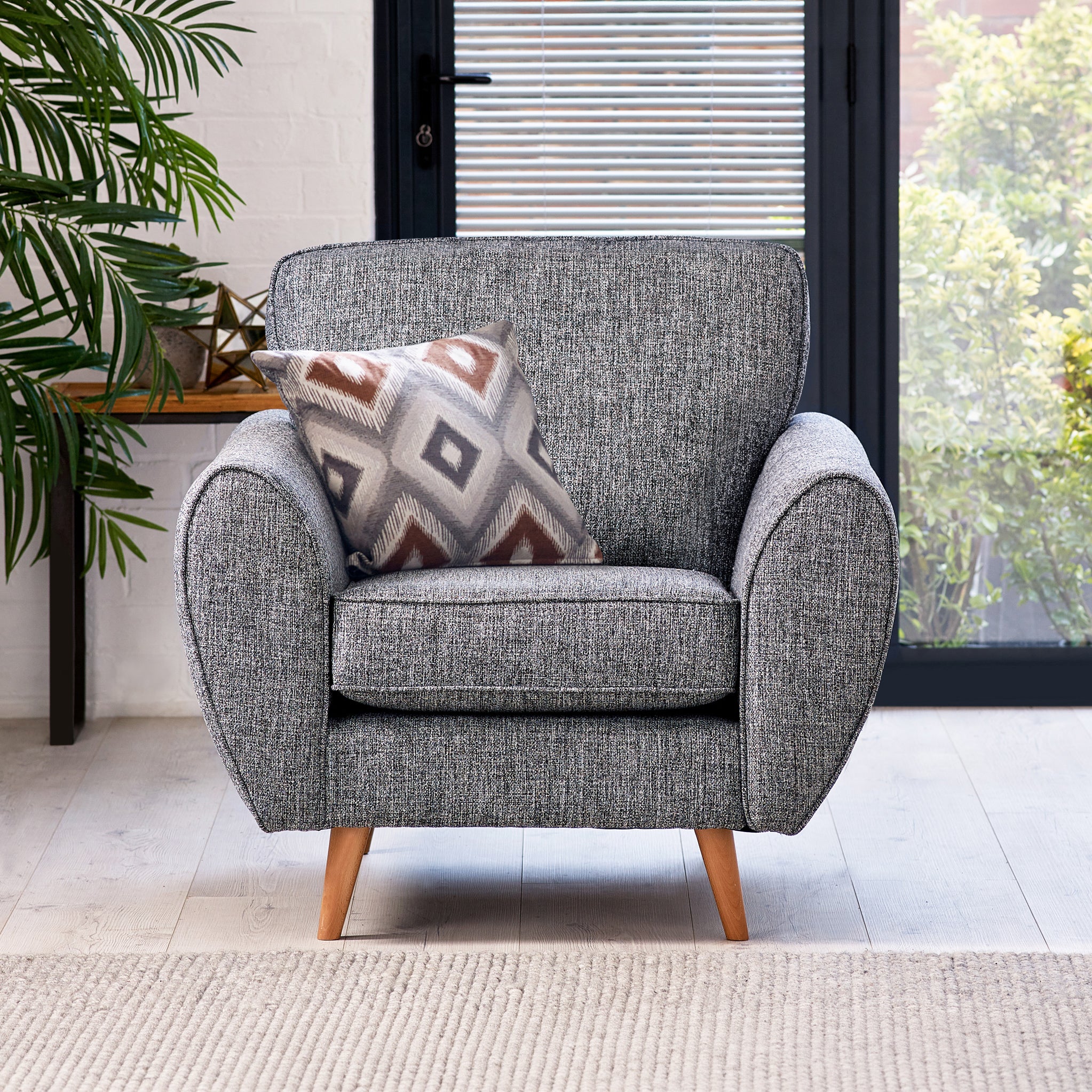Northwick Armchair - Image 8