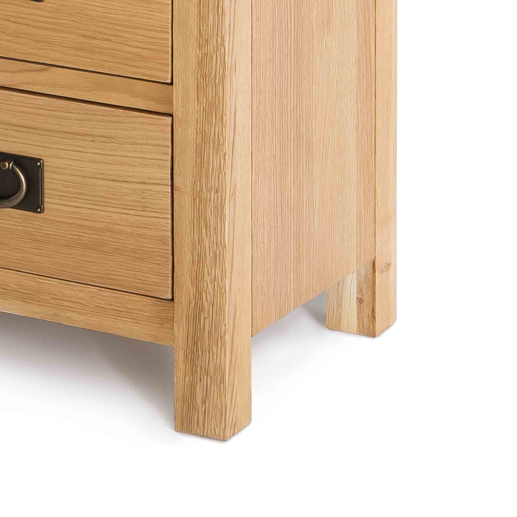 Surrey Oak 2 over 4 Drawer Chest - Image 12