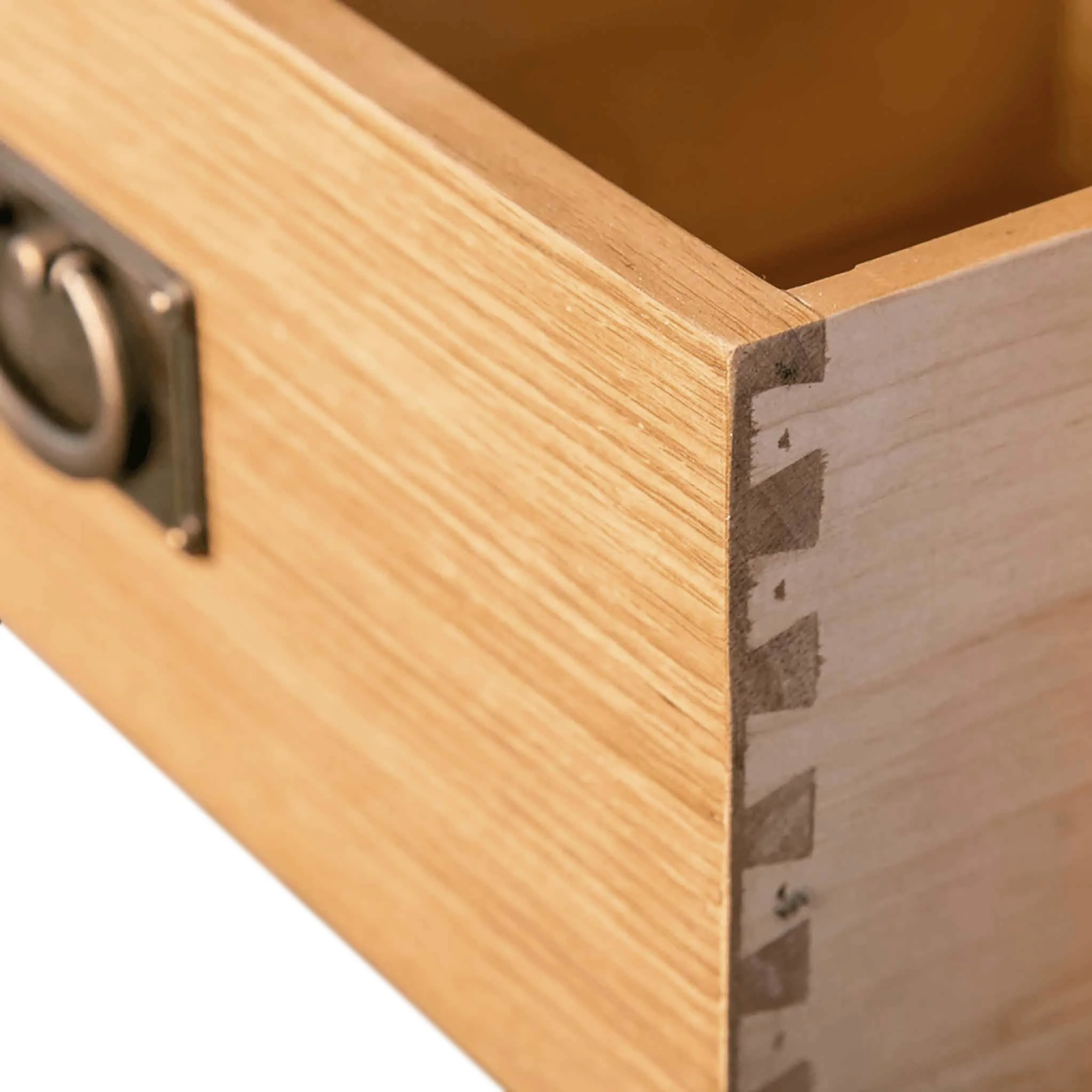 Surrey Oak Slim Bedside Table - Image 6